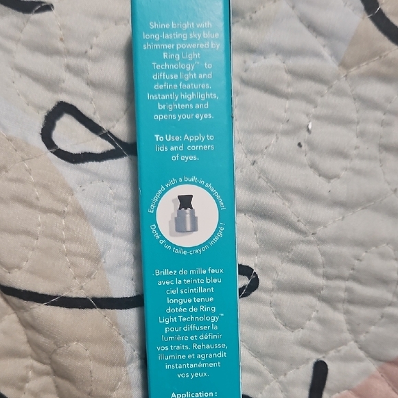 Thrive Causemetics Brilliant Eye Brightener - Color Betty   * TWO LEFT* - Picture 3 of 3